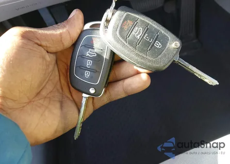 2016 Hyundai Sonata Limited/Sport from USA, damaged, VIN 5NPE34AF0GH67291